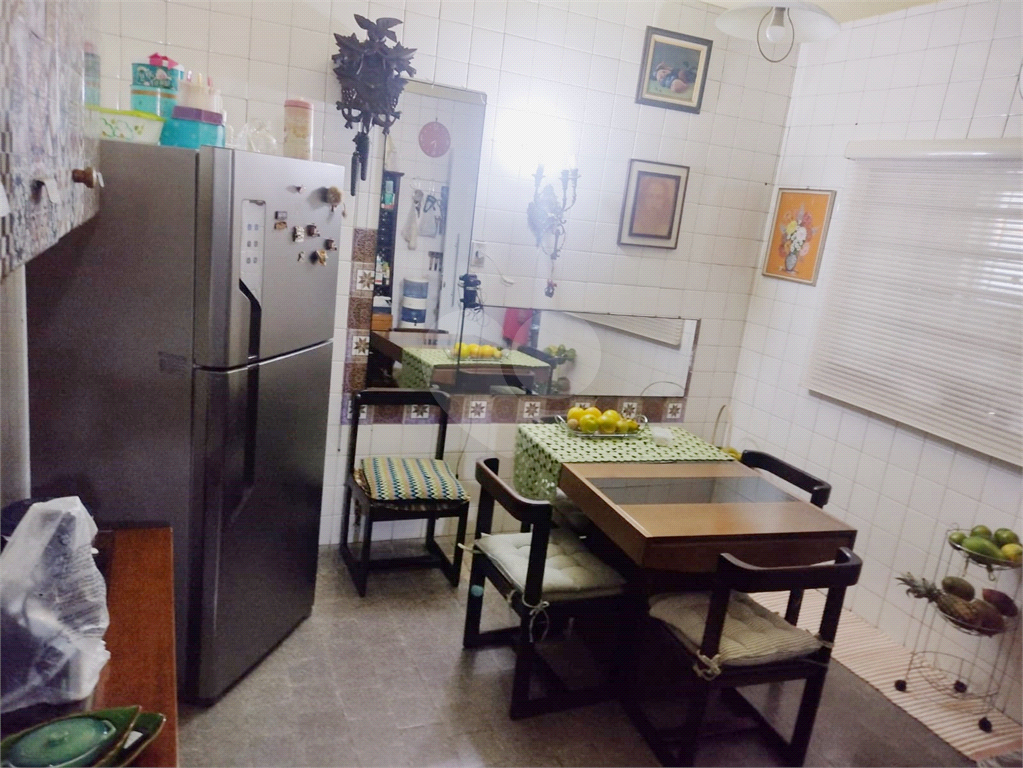 Casa e ou terreno bairro do  Tremembé