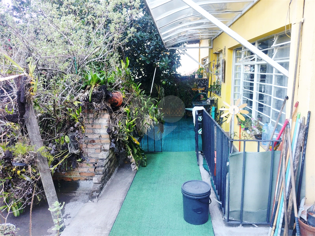 Casa e ou terreno bairro do  Tremembé
