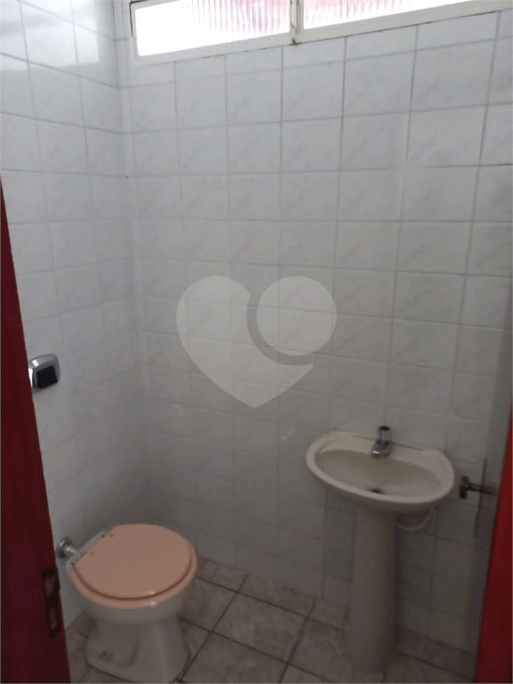 Casa à venda com 3 quartos, 108m² - Foto 11