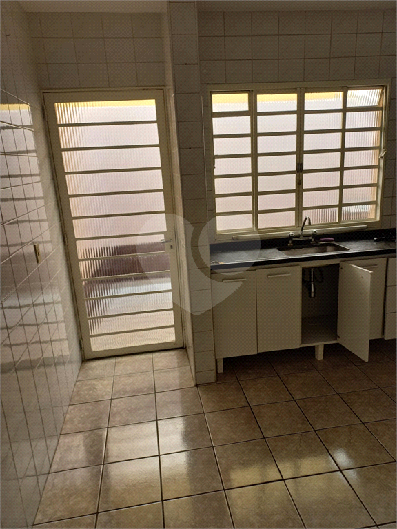 Casa à venda com 3 quartos, 108m² - Foto 9
