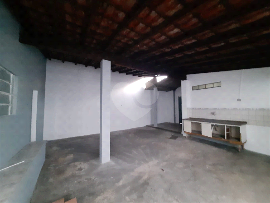 Casa à venda com 2 quartos, 183m² - Foto 3