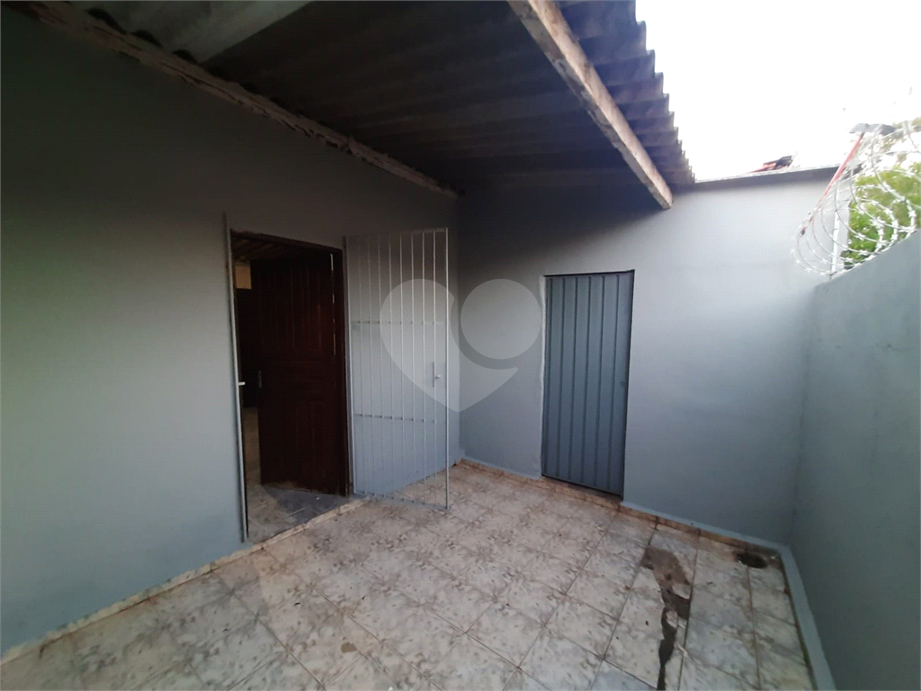 Casa à venda com 2 quartos, 183m² - Foto 10