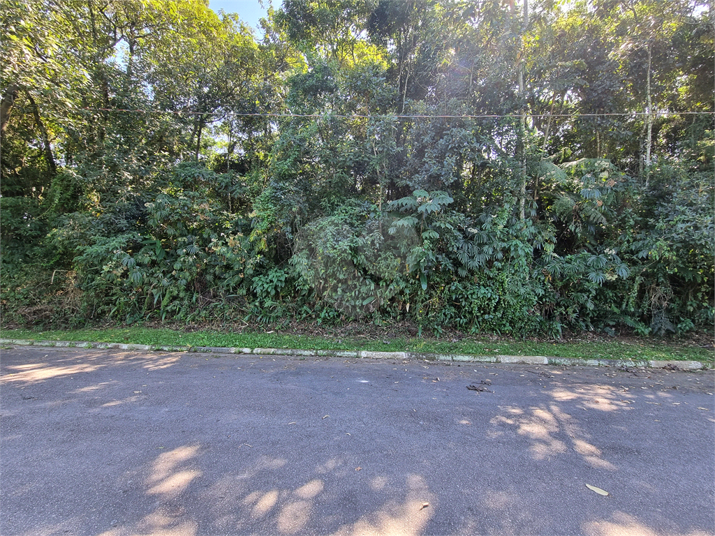 Terreno a venda no Condomínio Parque Suíça 4.540m²