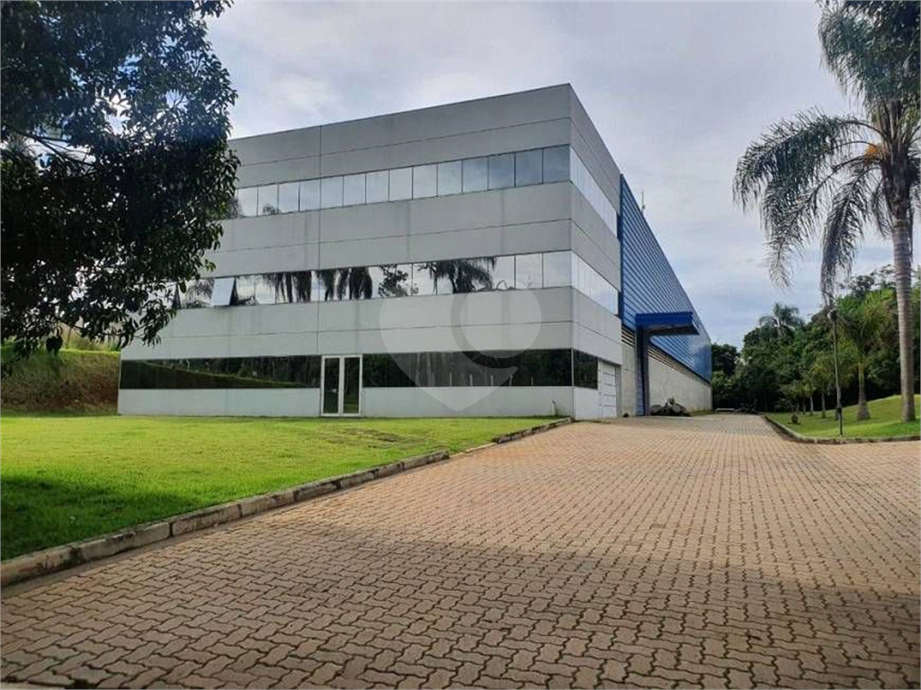 Depósito-Galpão, 2400 m² - Foto 1