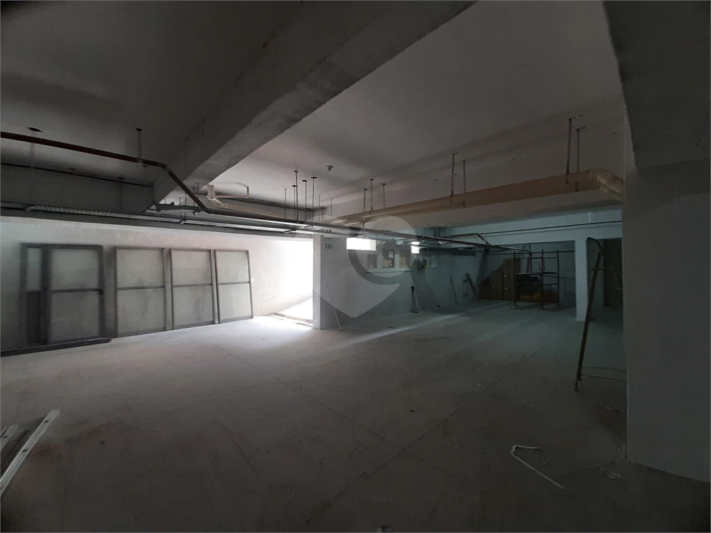Apartamento com 46,10m2, 2 quartos, sala, cozinha, banheiro, área de serviço com quintal e 1 vaga