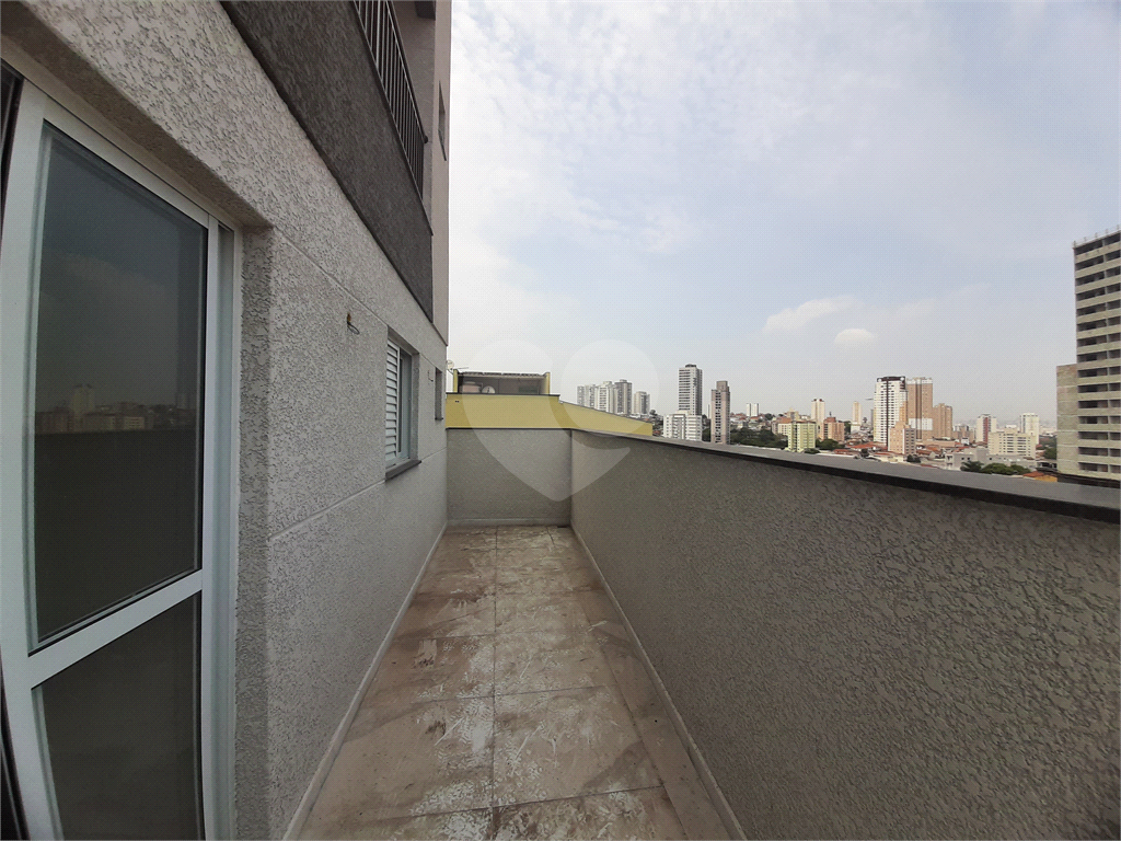 Apartamento com 46,10m2, 2 quartos, sala, cozinha, banheiro, área de serviço com quintal e 1 vaga