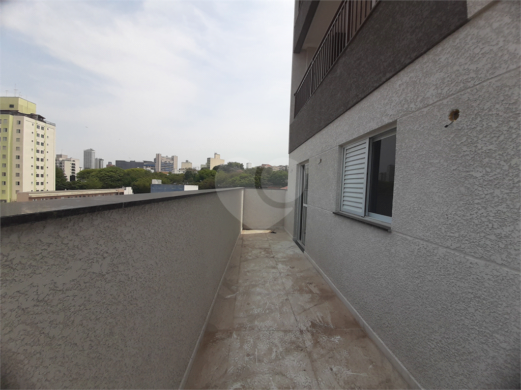 Apartamento com 46,10m2, 2 quartos, sala, cozinha, banheiro, área de serviço com quintal e 1 vaga