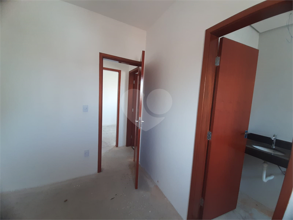 Apartamento Tucuruvi 54,25m2, 2 quartos, sala, varanda, cozinha, banheiro, área de serviço e 1 vaga