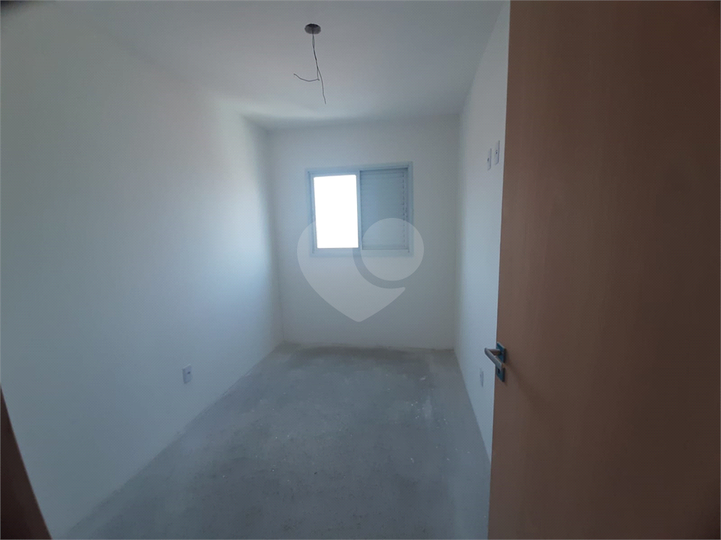 Apartamento com 54,25m2,  2 quartos, 1 suíte, 2 banheiros, sala com varanda gourmet, 1 vaga