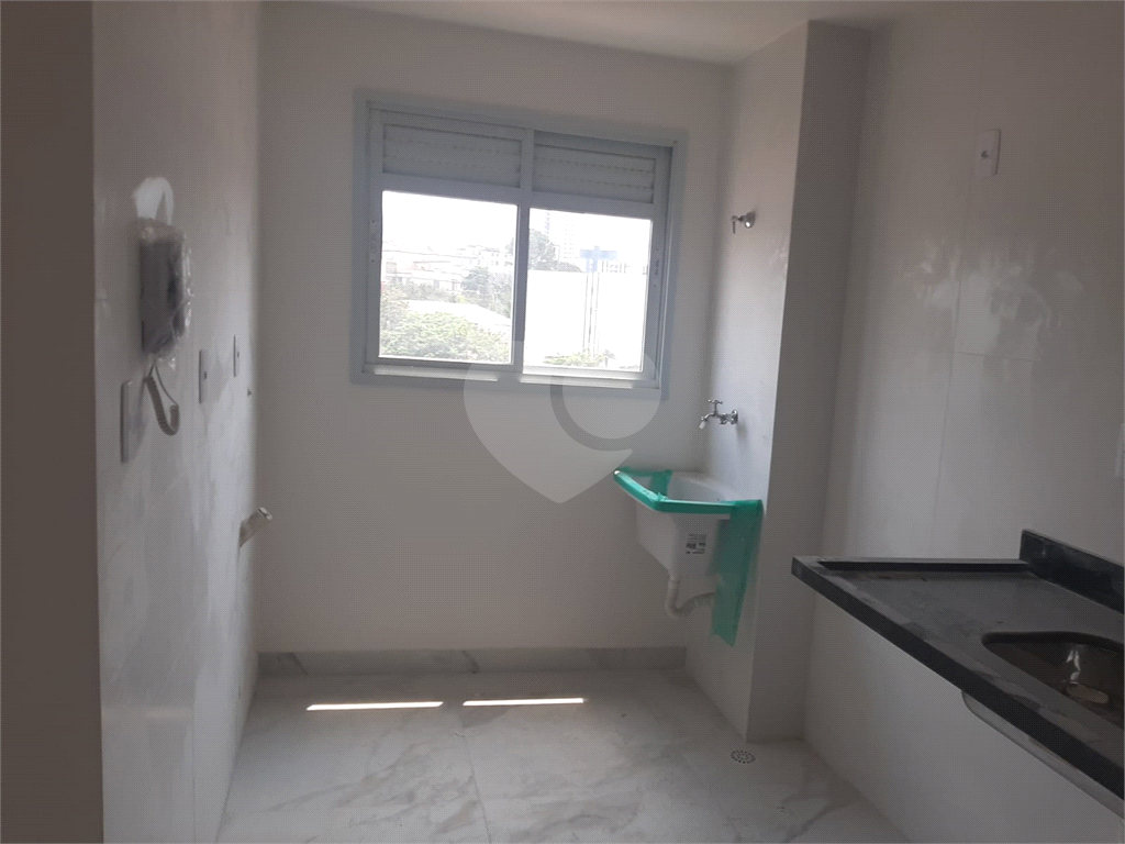 Apartamento com 54,25m2,  2 quartos, 1 suíte, 2 banheiros, sala com varanda gourmet, 1 vaga