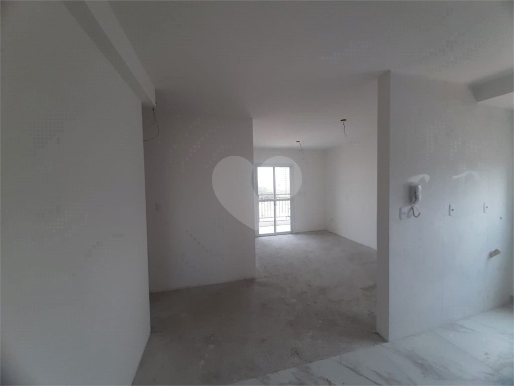Apartamento com 54,25m2,  2 quartos, 1 suíte, 2 banheiros, sala com varanda gourmet, 1 vaga