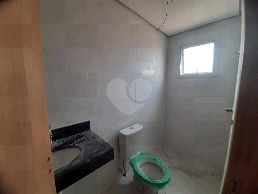 Apartamento com 54,25m2,  2 quartos, 1 suíte, 2 banheiros, sala com varanda gourmet, 1 vaga