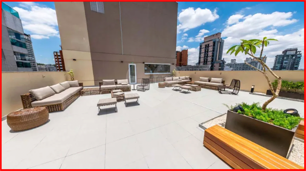 APARTAMENTO em PINHEIROS