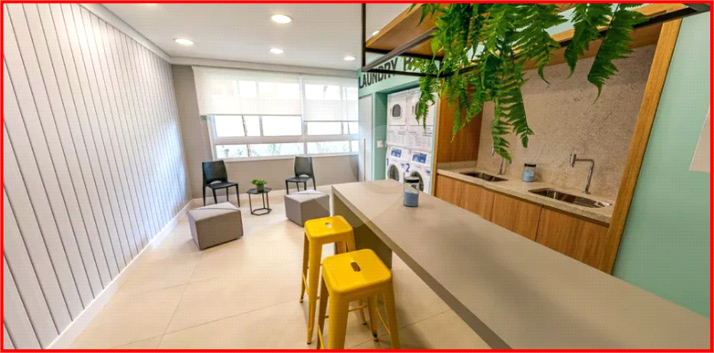 APARTAMENTO em PINHEIROS