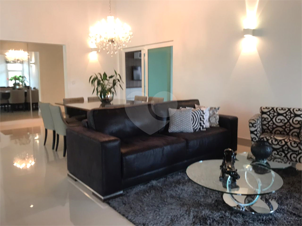 Casa de Condomínio à venda com 3 quartos, 400m² - Foto 13