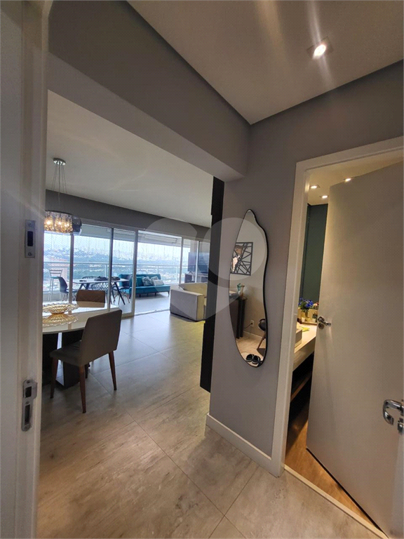 Perdizes! Apartamento 145m², andar alto, varanda, 3 suites, 3 vagas e lazer completo