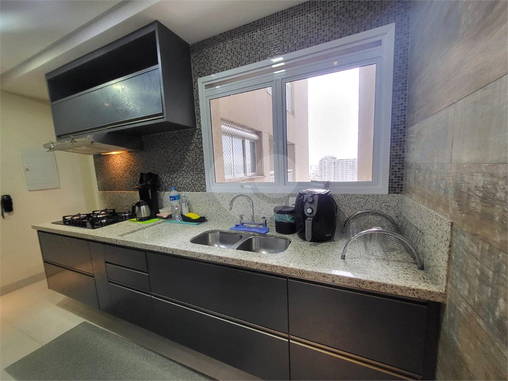 Perdizes! Apartamento 145m², andar alto, varanda, 3 suites, 3 vagas e lazer completo