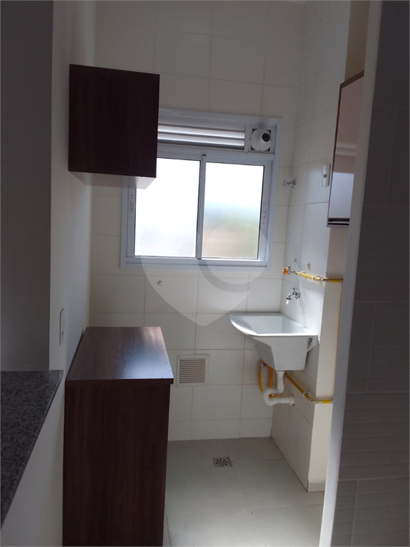 Apartamento para alugar com 2 quartos, 55m² - Foto 6