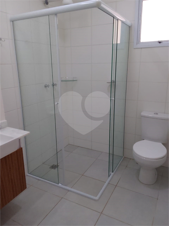 Apartamento para alugar com 2 quartos, 55m² - Foto 9