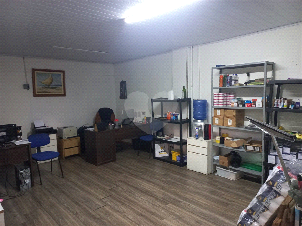  Bairro do Limão Galpão com 900 m? Próximo a Marginal Tietê e Avenida Engenheiro Caetano Álvares!! 