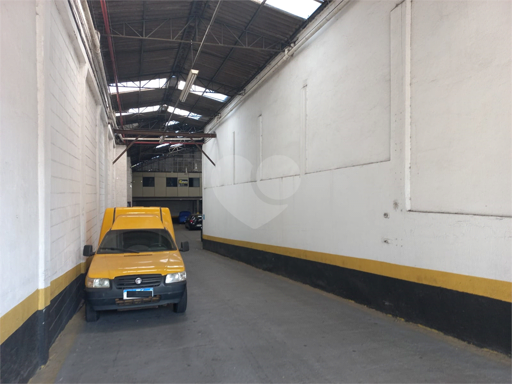  Bairro do Limão Galpão com 900 m? Próximo a Marginal Tietê e Avenida Engenheiro Caetano Álvares!! 