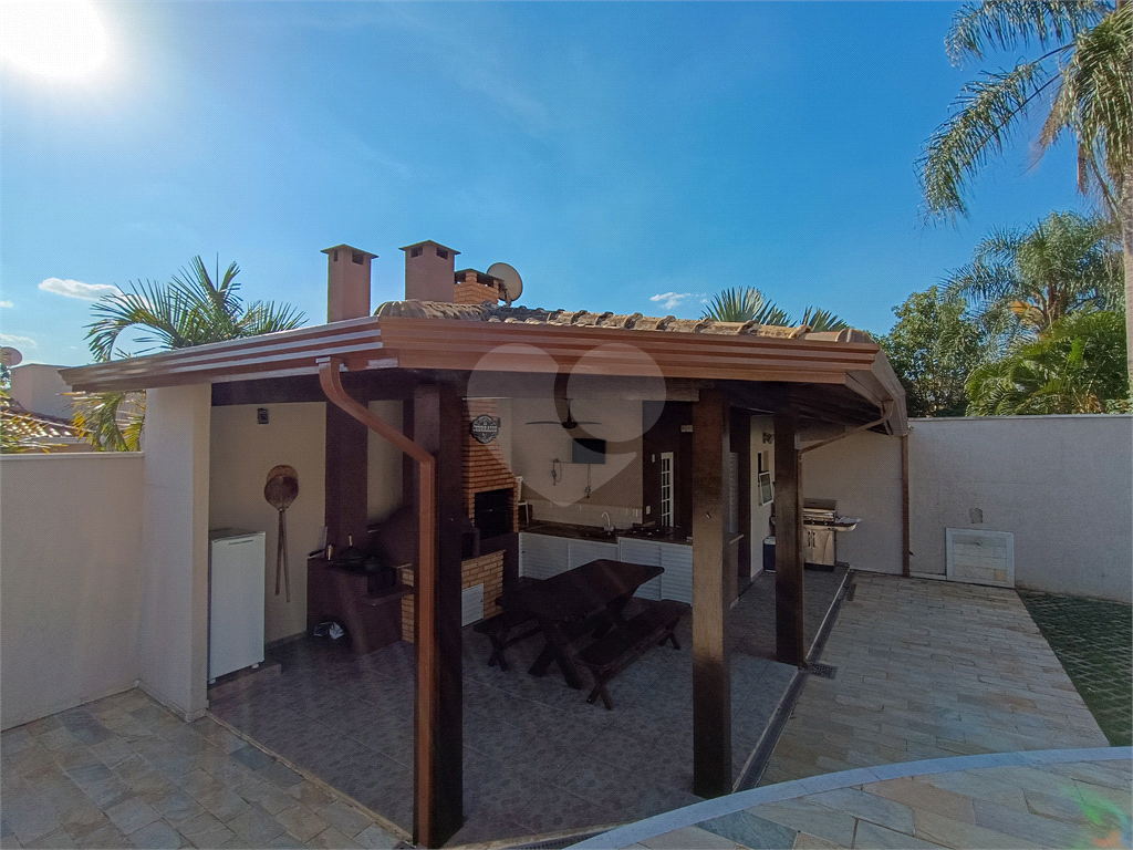 Casa à venda com 3 quartos, 294m² - Foto 32