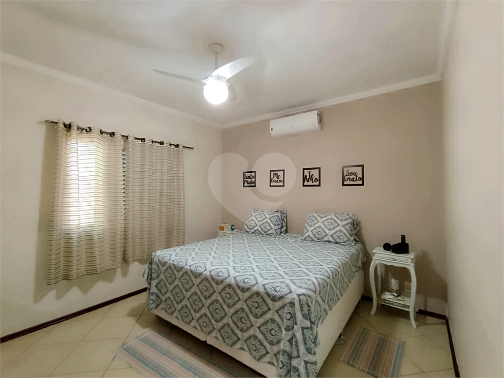 Casa à venda com 3 quartos, 294m² - Foto 11