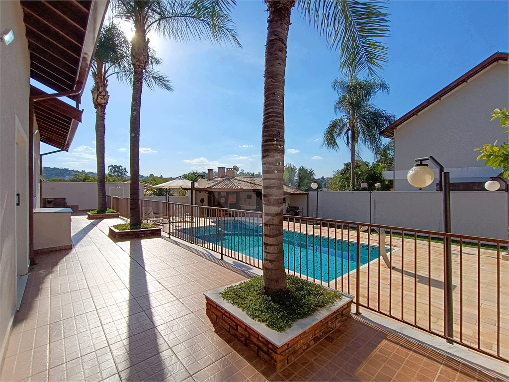 Casa à venda com 3 quartos, 294m² - Foto 25