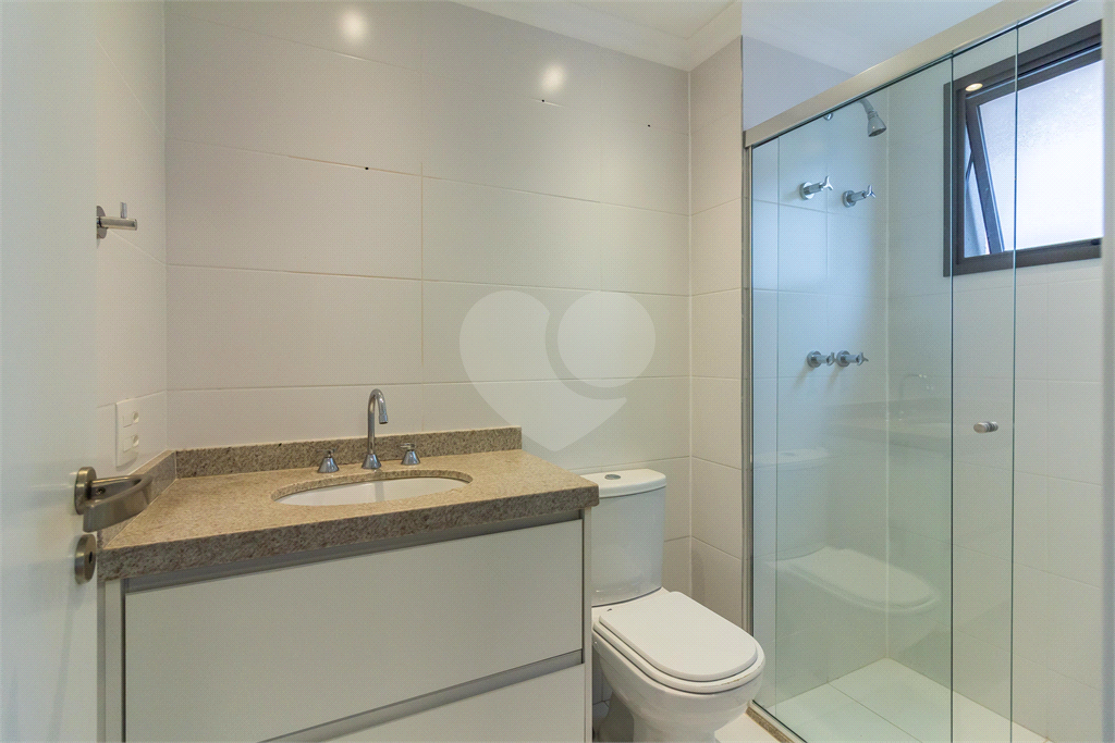 APARTAMENTO em PINHEIROS