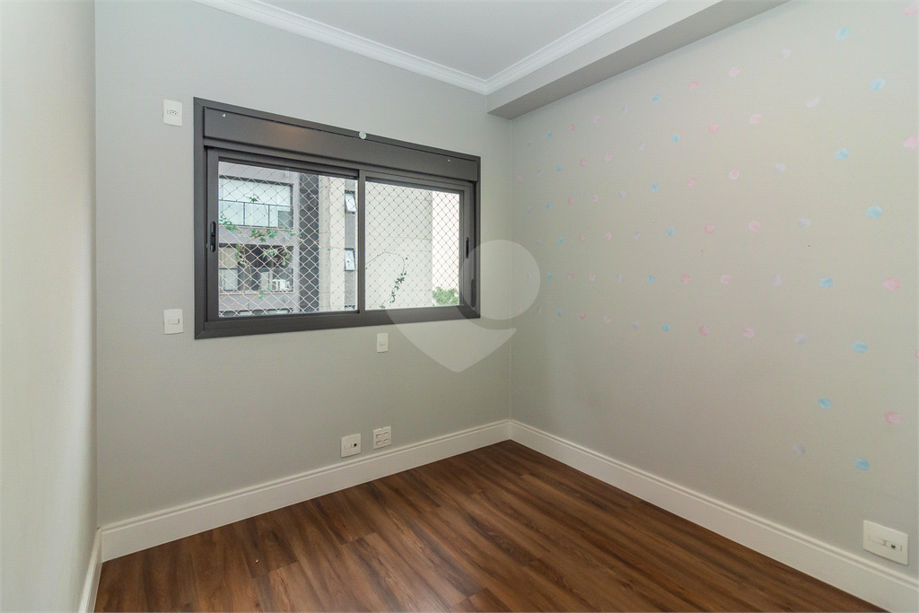 APARTAMENTO em PINHEIROS