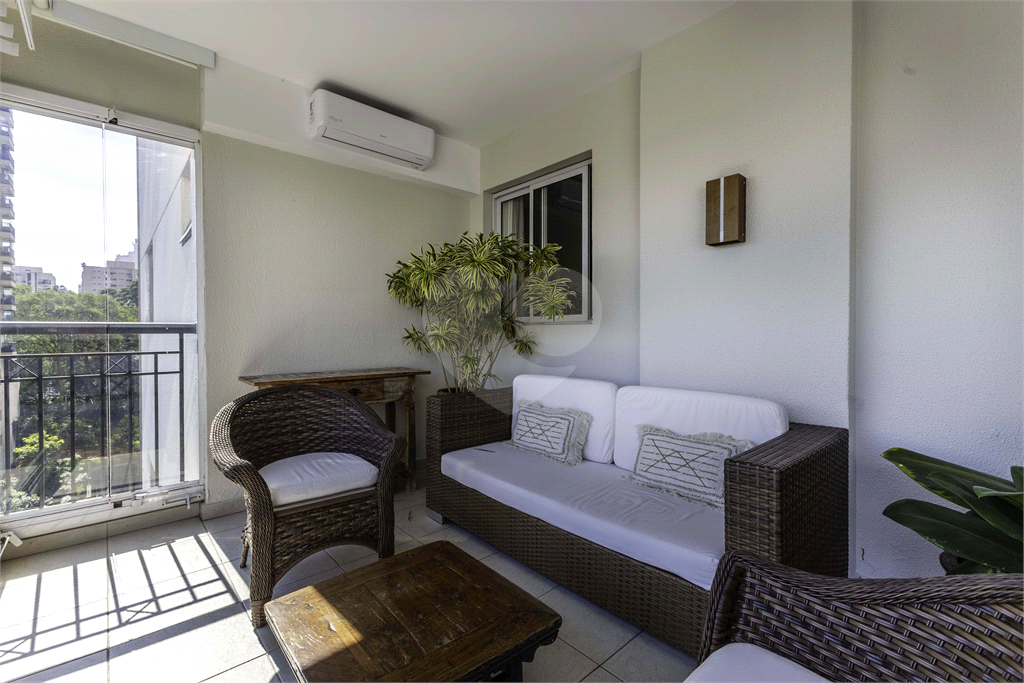 Imóvel de 150m² 3 suítes, varanda gourmet 2 vagas lazer completo Pinheiros
