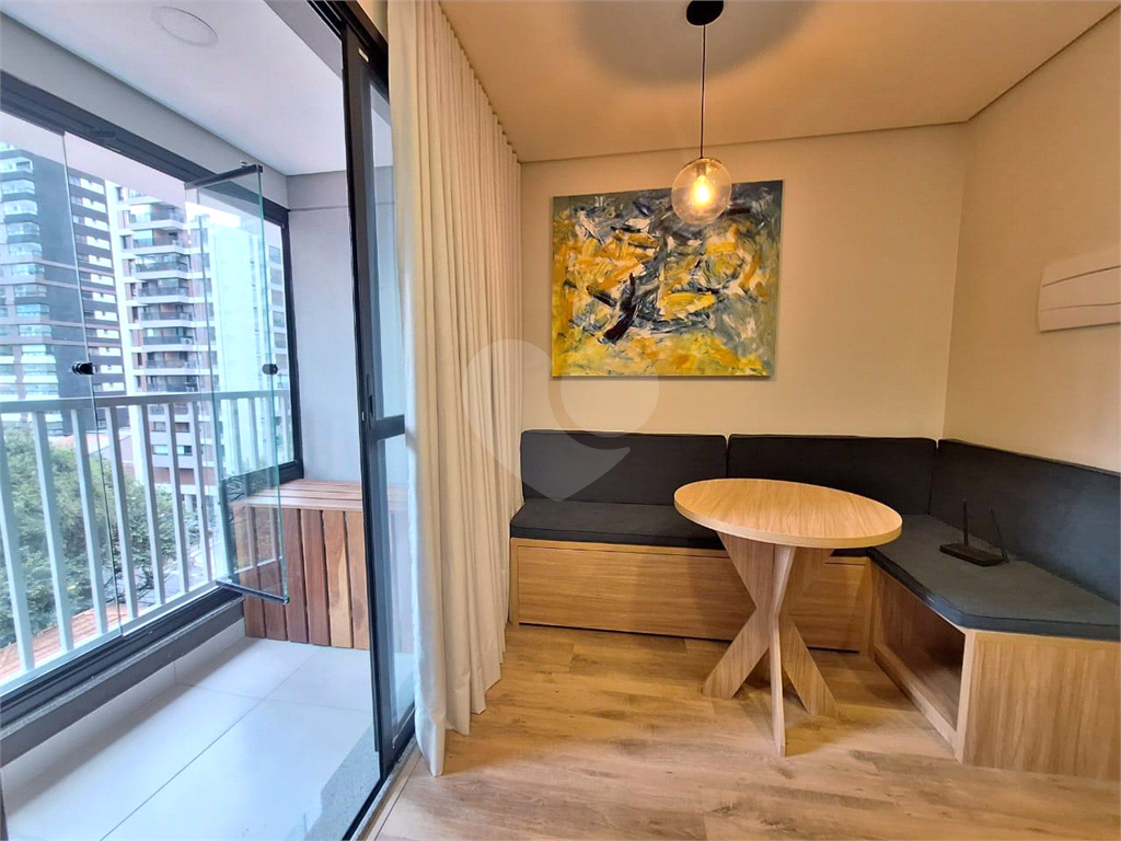 Studio de 25m2 a venda em Pinheiros