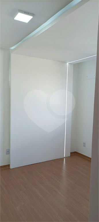 Apartamento à venda com 2 quartos, 45m² - Foto 19