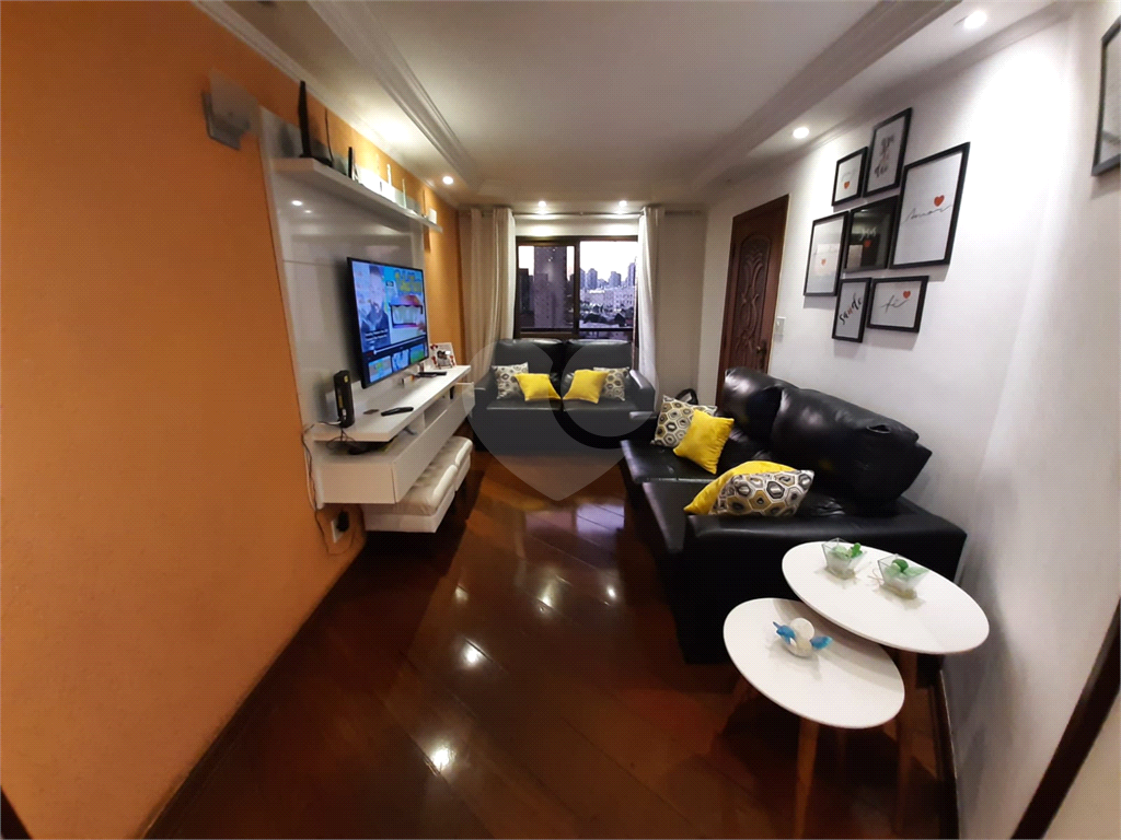 APARTAMENTO em VILA FORMOSA