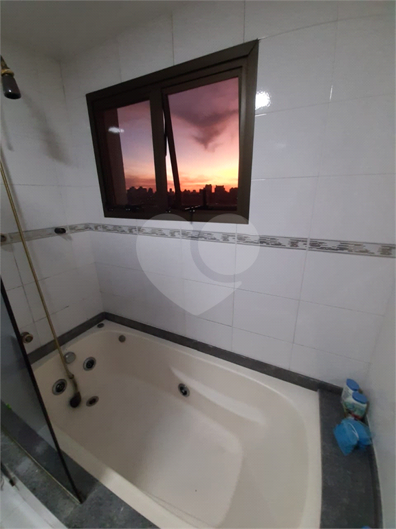APARTAMENTO em VILA FORMOSA