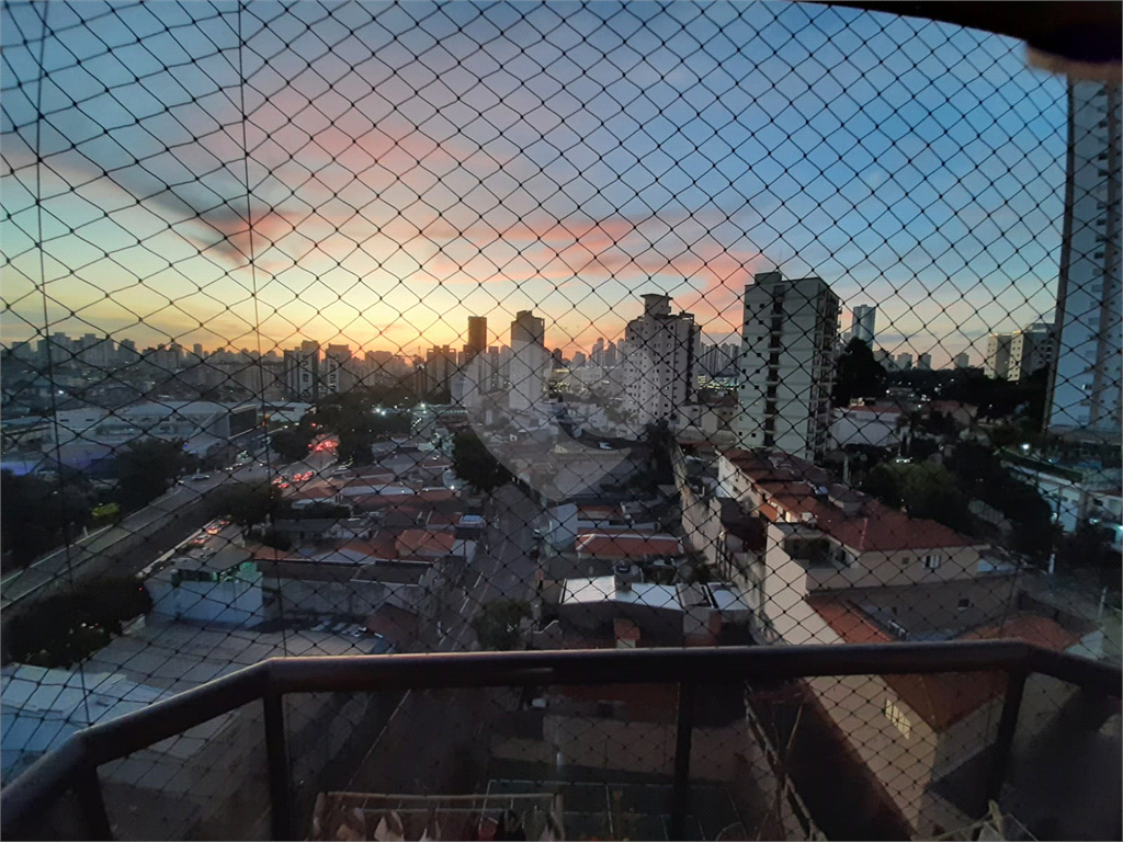 APARTAMENTO em VILA FORMOSA
