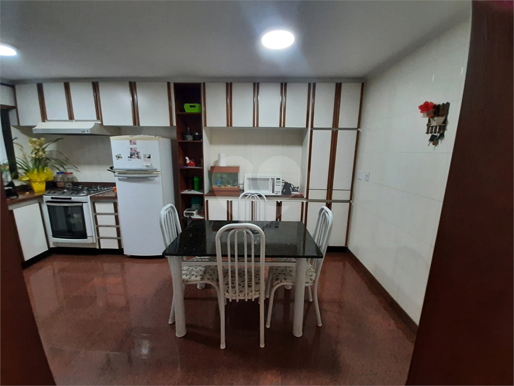 APARTAMENTO em VILA FORMOSA