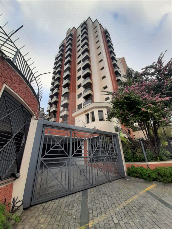 APARTAMENTO em VILA FORMOSA