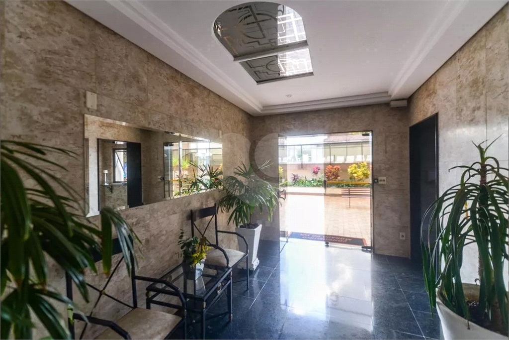 APARTAMENTO em VILA FORMOSA