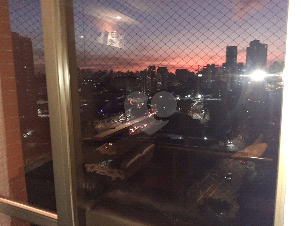 APARTAMENTO em VILA FORMOSA