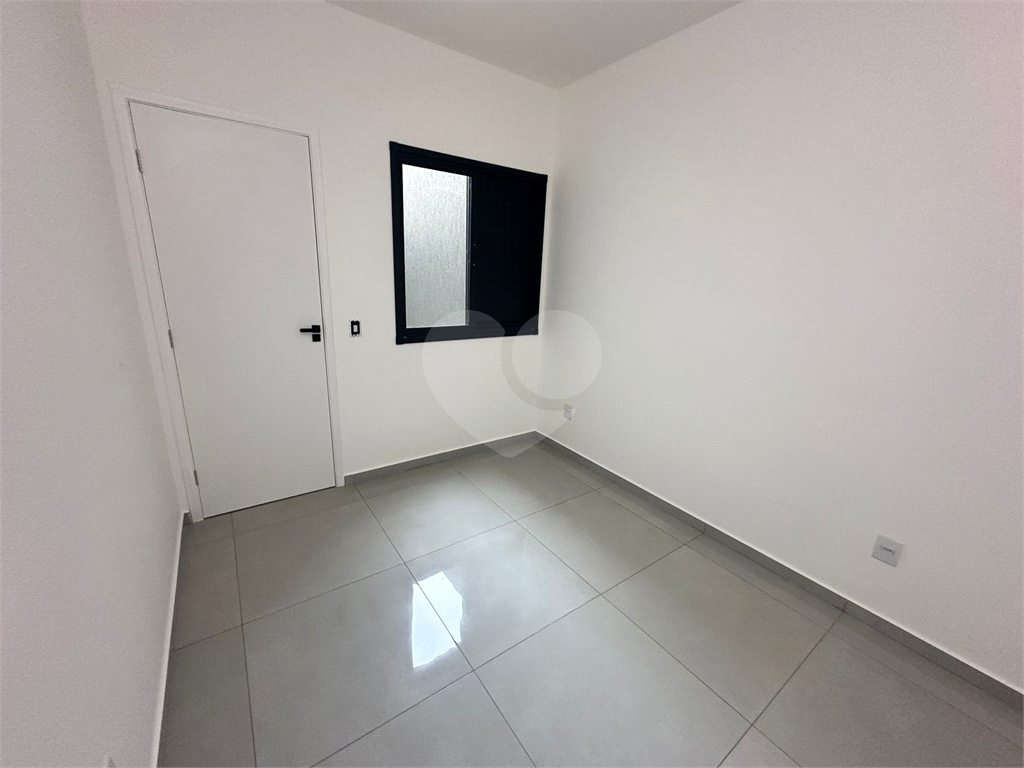 Apartamento à venda com 1 quarto, 38m² - Foto 17