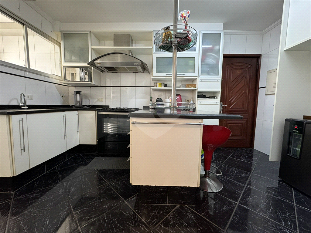 APARTAMENTO em SANTANA