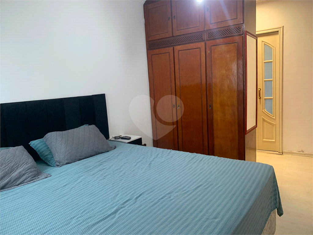 APARTAMENTO em SANTANA