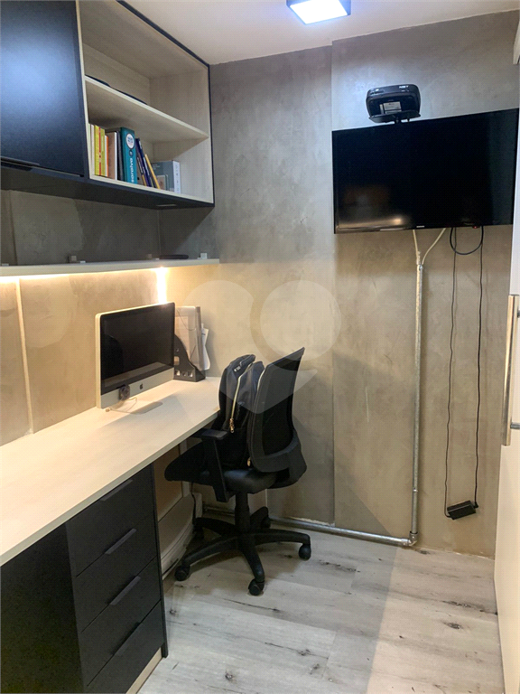 APARTAMENTO em SANTANA