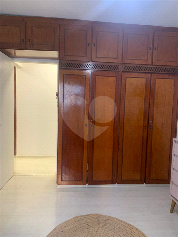 APARTAMENTO em SANTANA