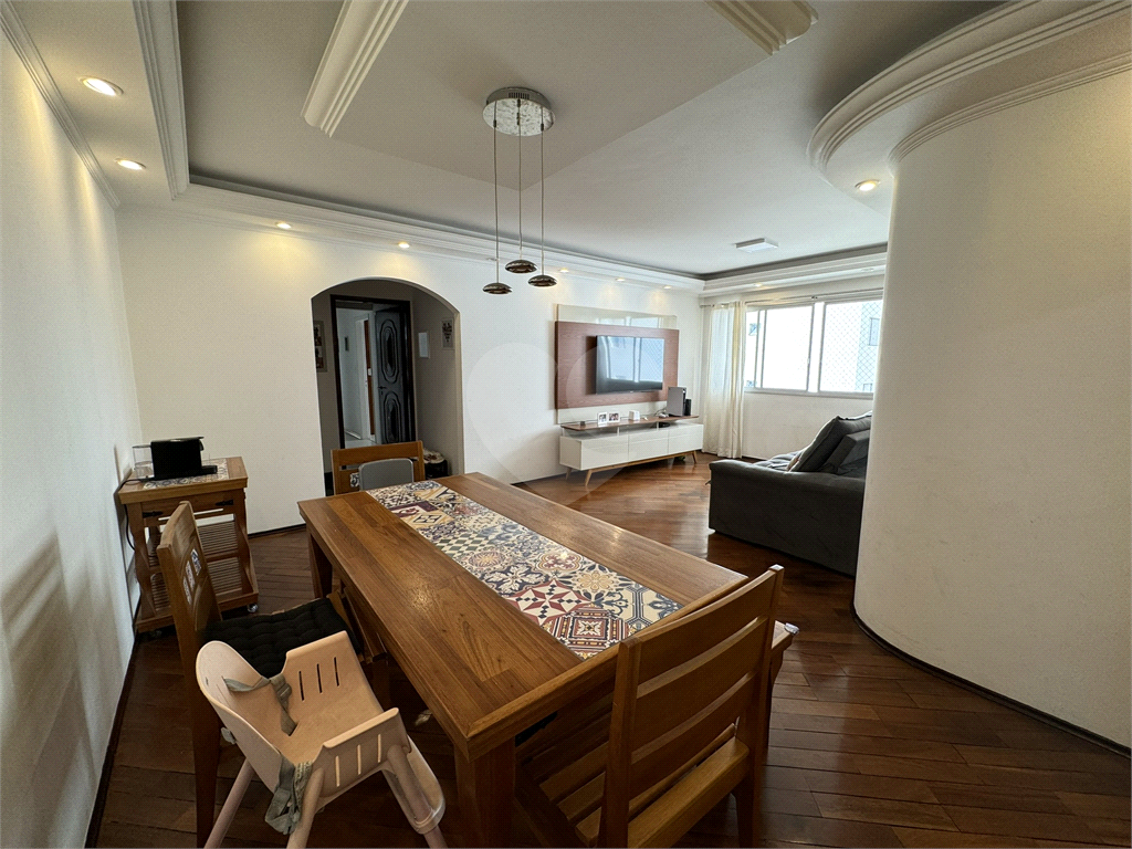 APARTAMENTO em SANTANA