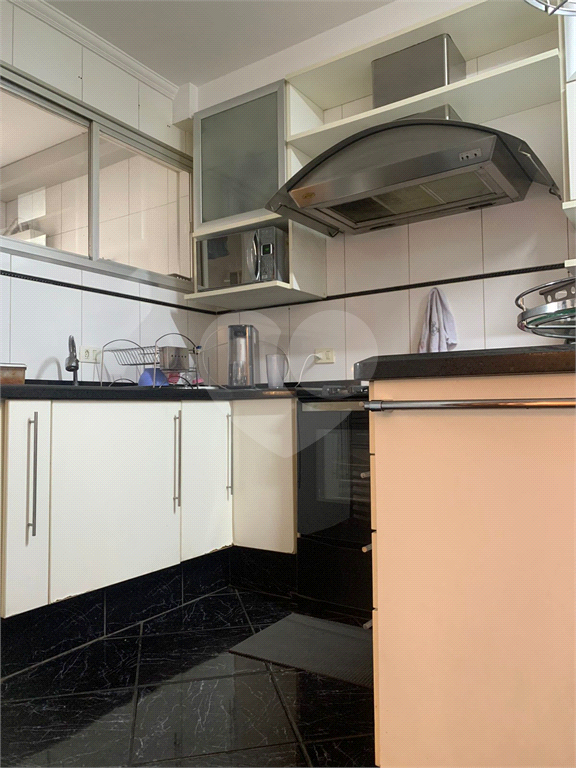APARTAMENTO em SANTANA