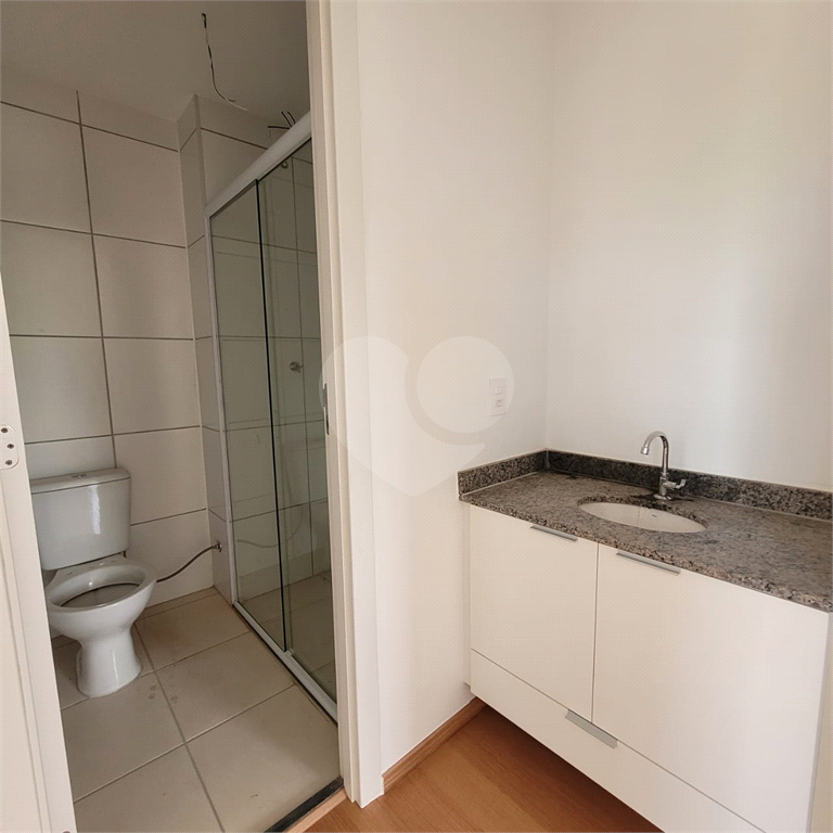 Apartamento à venda com 2 quartos, 38m² - Foto 14