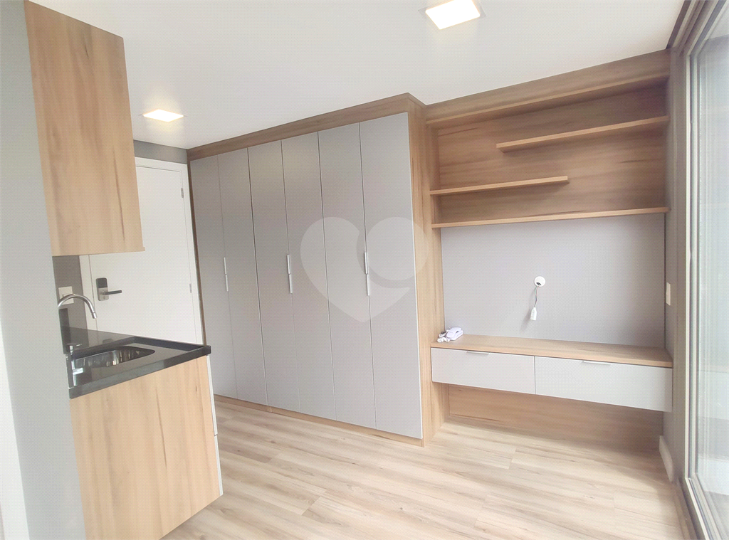 Apartamento à venda em PINHEIROS com 25,07 m² 
