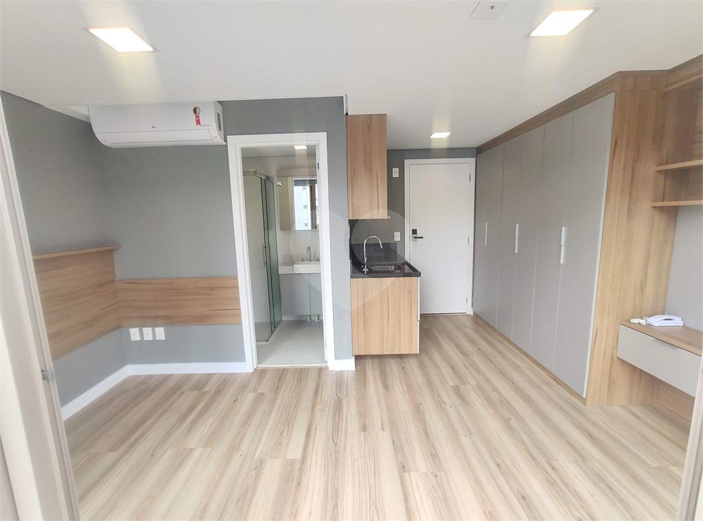 Apartamento à venda em PINHEIROS com 25,07 m² 